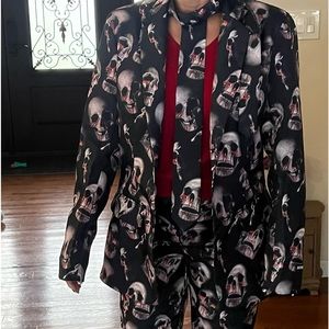 Men's Skull suit .